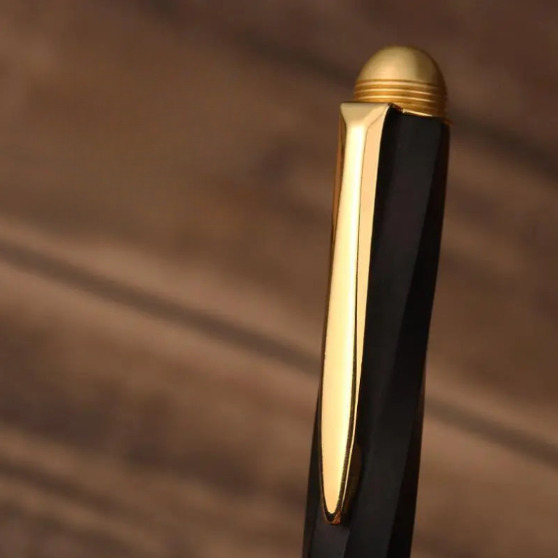 Spiral Sandalwood Pen