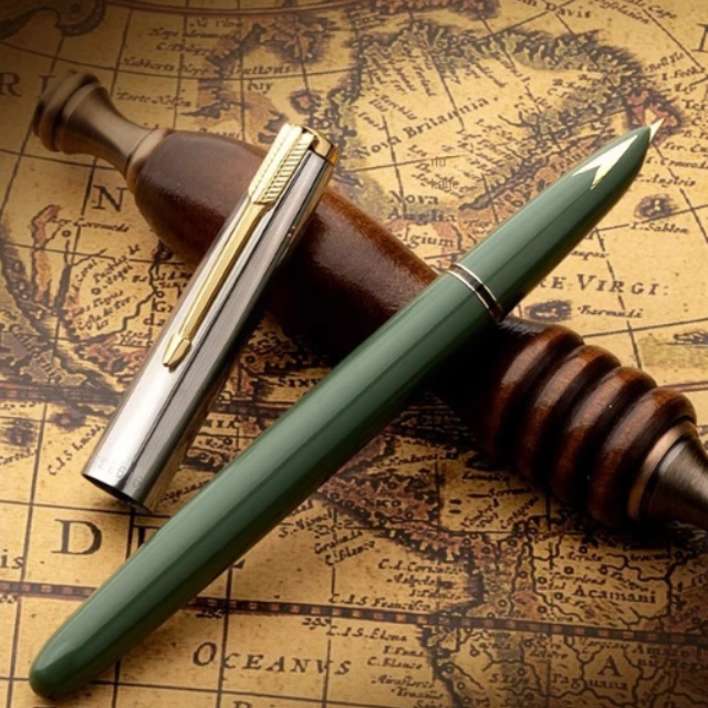 Nebula Vatallus Fountain Pen
