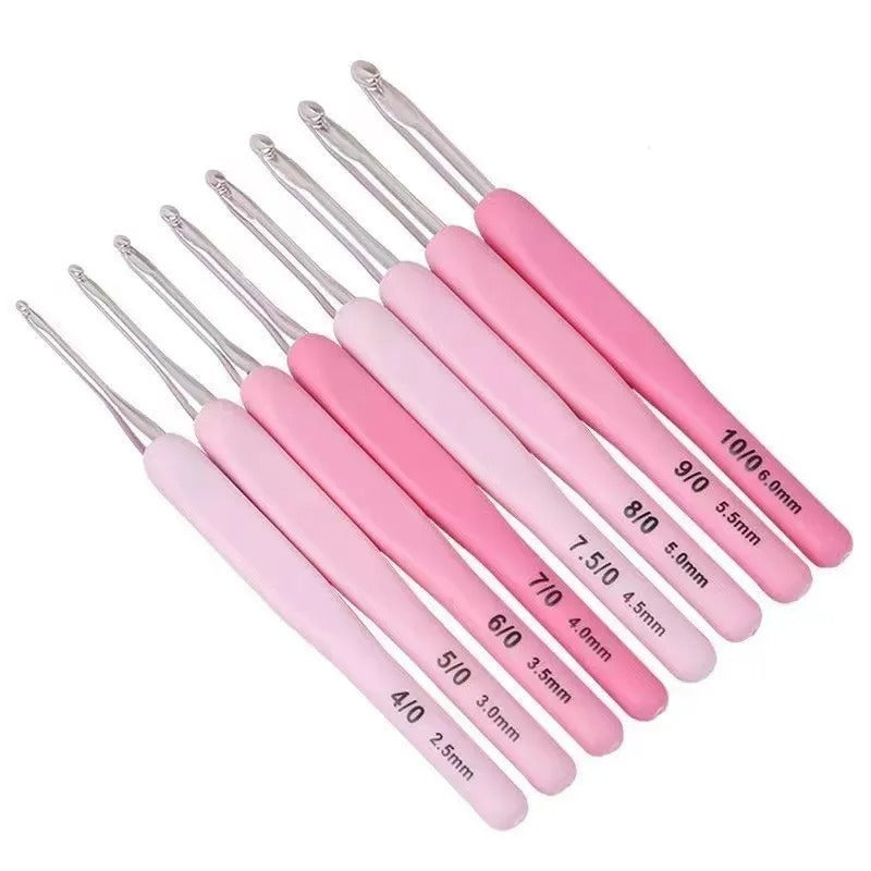 9pcs Ergonomic Crochet Hook Set with Case