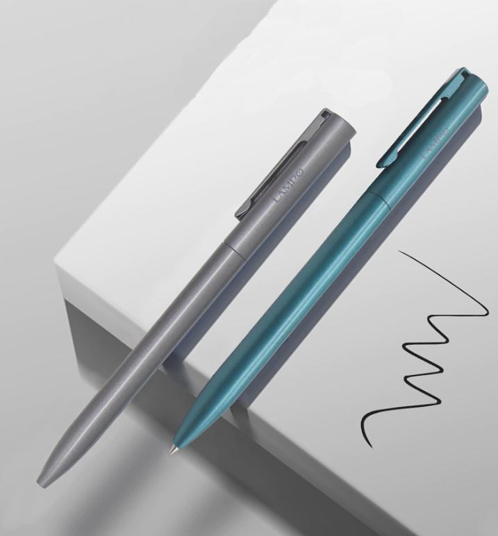 fountain pen, writing with a fountain pen, refillable fountain pens, pen with ink, pen store, nib pen, ink pen, fountain pens for sale, fountain pen shop, calligraphy, best pens