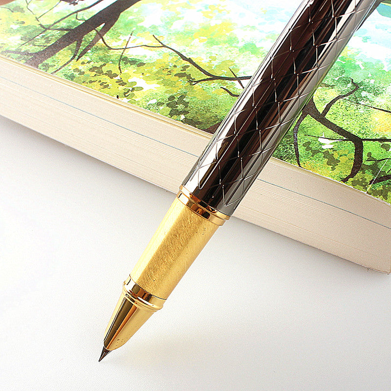 fountain pen, writing with a fountain pen, refillable fountain pens, pen with ink, pen store, nib pen, ink pen, fountain pens for sale, fountain pen shop, calligraphy, best pens