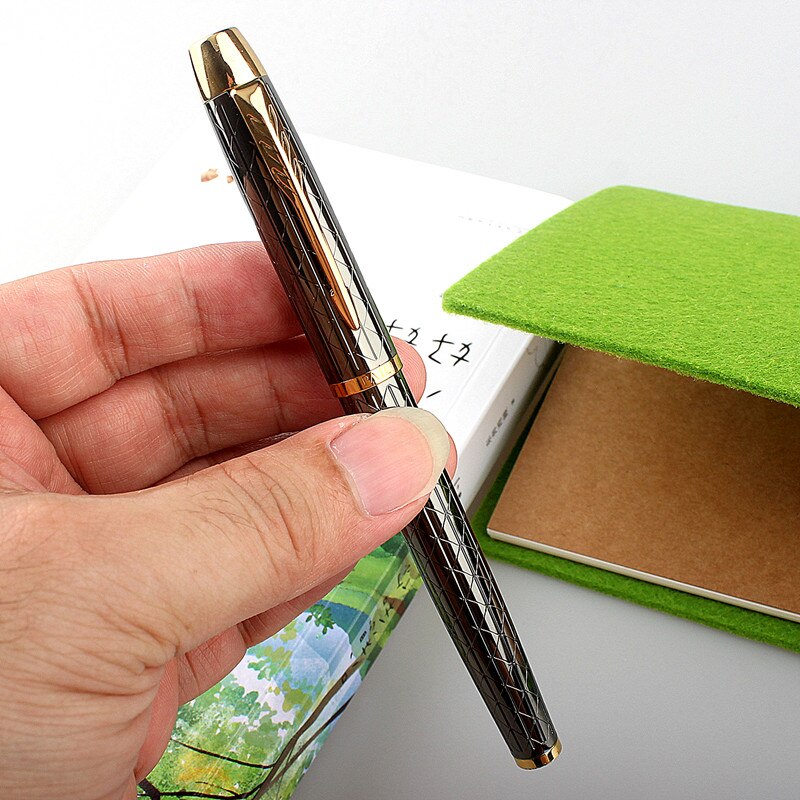 fountain pen, writing with a fountain pen, refillable fountain pens, pen with ink, pen store, nib pen, ink pen, fountain pens for sale, fountain pen shop, calligraphy, best pens