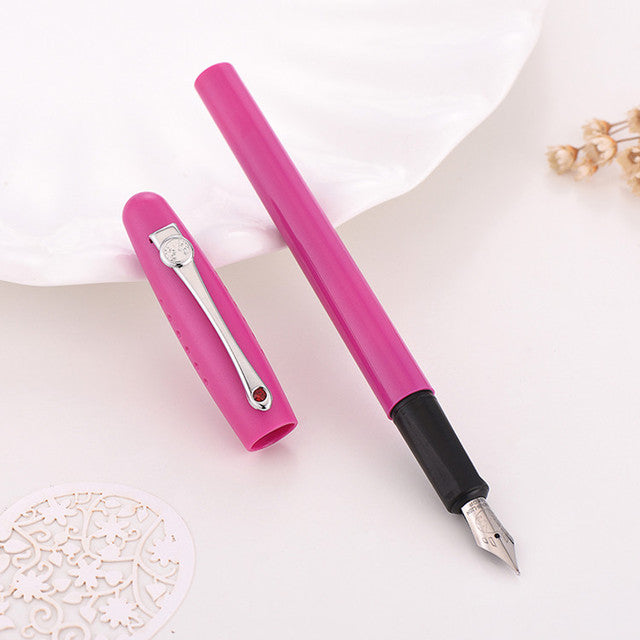 fountain pen, writing with a fountain pen, refillable fountain pens, pen with ink, pen store, nib pen, ink pen, fountain pens for sale, fountain pen shop, calligraphy, best pens