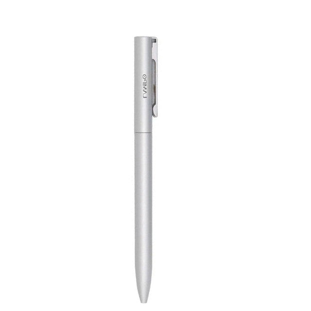 fountain pen, writing with a fountain pen, refillable fountain pens, pen with ink, pen store, nib pen, ink pen, fountain pens for sale, fountain pen shop, calligraphy, best pens