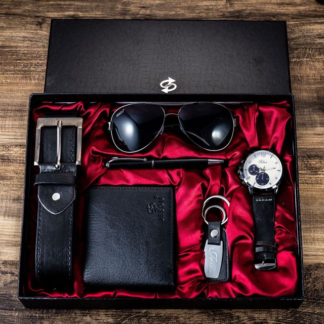 6 in 1 Gentleman's Gift Box