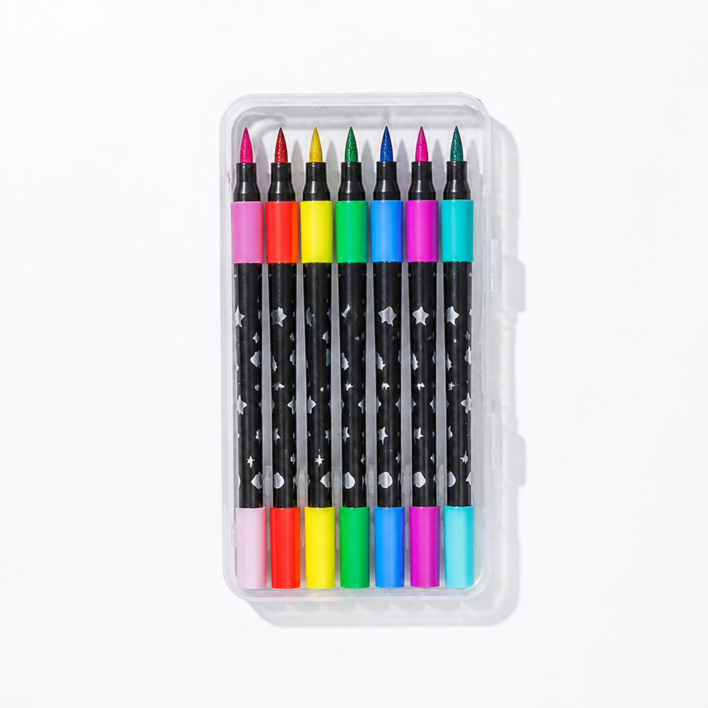 Metallic Brush Pens With Two-Tone Outline Effect