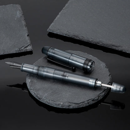 Vacuum Filling Fountain Pen