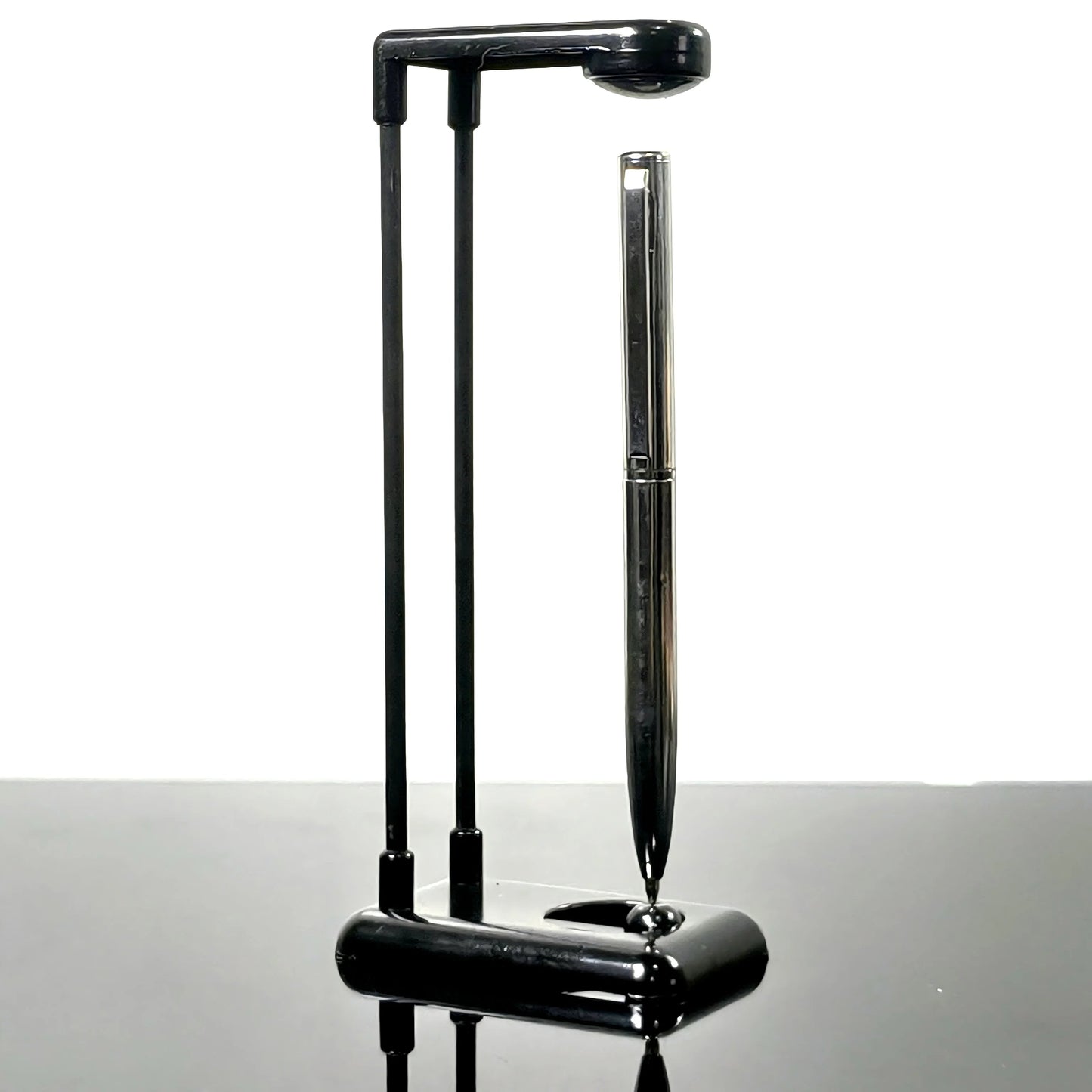 Stainless Steel Floating Ballpoint Pen for Creative Writing and Office Use