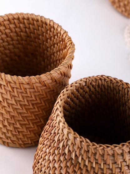 Pen Holder Rattan Weave Round Bottom