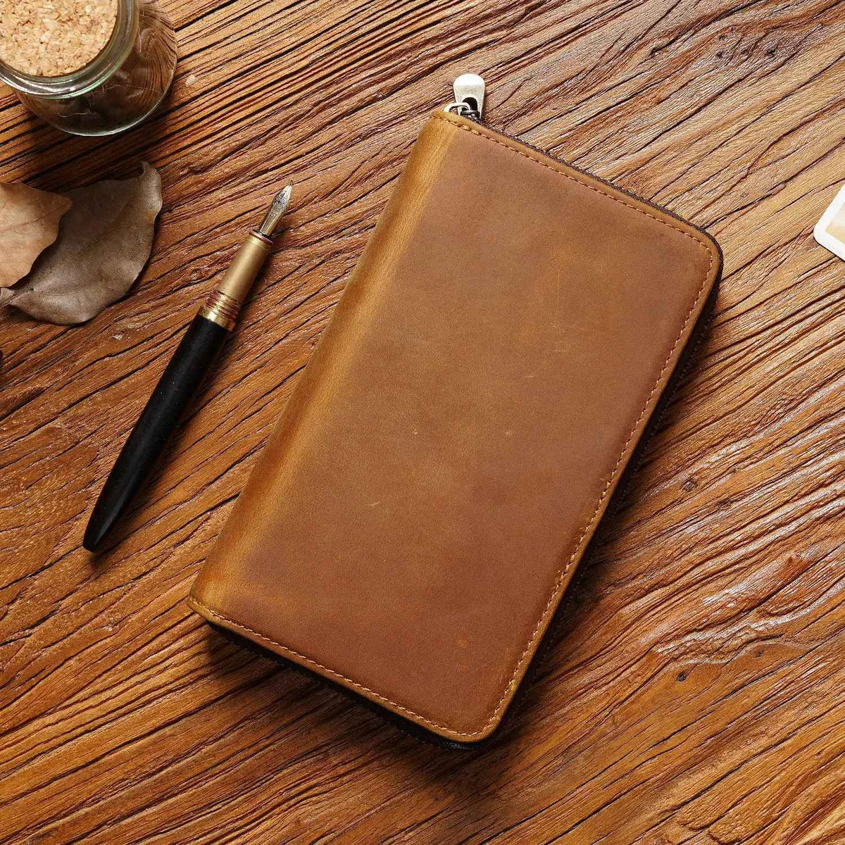 Leather Pen Case With 5 Slots And Zippered Closure