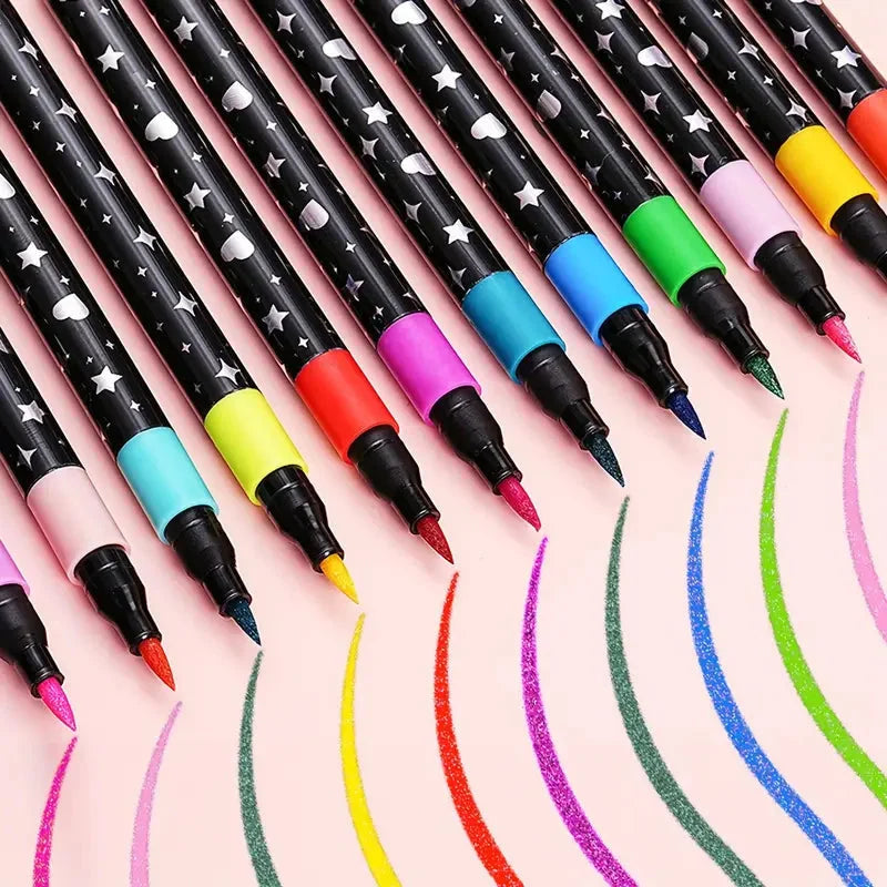 Metallic Brush Pens With Two-Tone Outline Effect