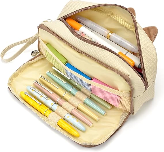 Detailed view of the 3D cat pencil case organizer