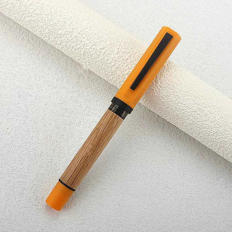 Wooden Fountain Pen With Natural Oak Finish