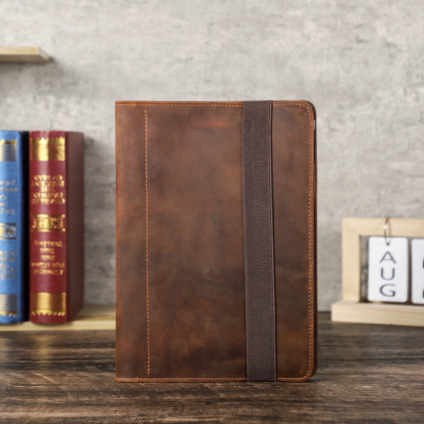 Luxury Retro Leather Portfolio Organizer