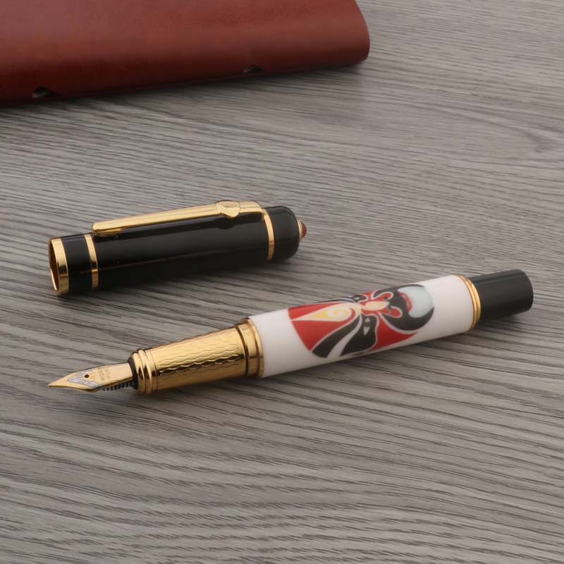 fountain pen, writing with a fountain pen, refillable fountain pens, pen with ink, pen store, nib pen, ink pen, fountain pens for sale, fountain pen shop, calligraphy, best pens