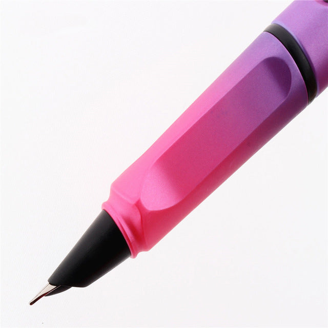 fountain pen, writing with a fountain pen, refillable fountain pens, pen with ink, pen store, nib pen, ink pen, fountain pens for sale, fountain pen shop, calligraphy, best pens