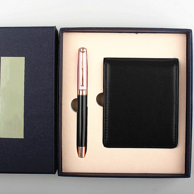 fountain pen, writing with a fountain pen, refillable fountain pens, pen with ink, pen store, nib pen, ink pen, fountain pens for sale, fountain pen shop, calligraphy, best pens