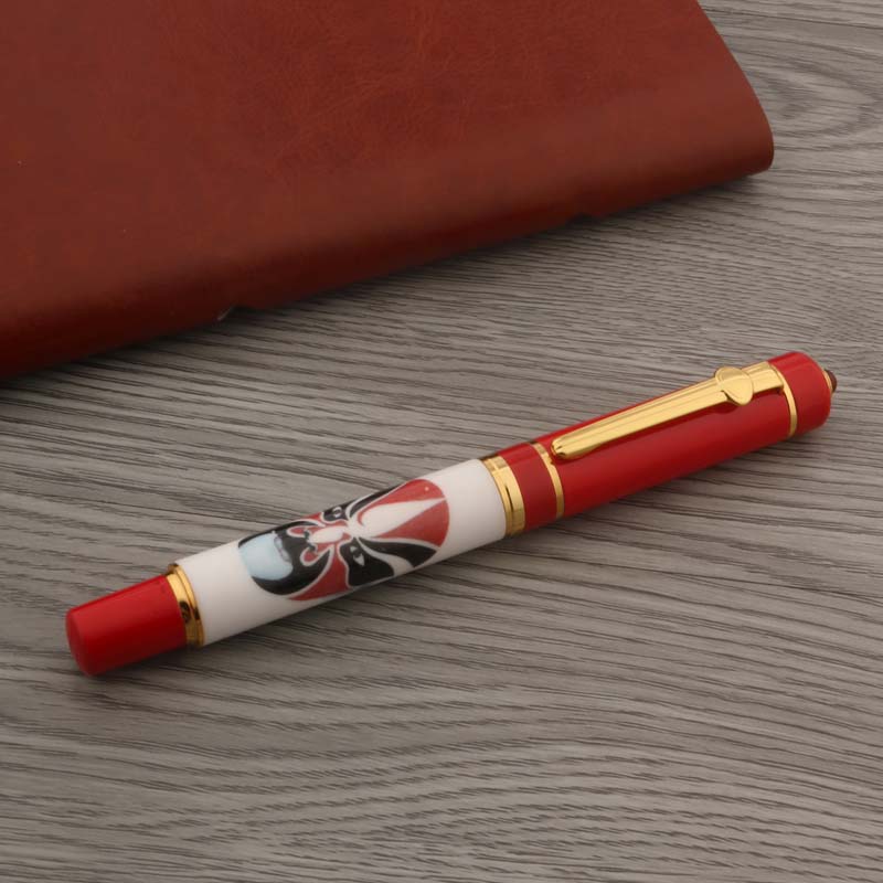 fountain pen, writing with a fountain pen, refillable fountain pens, pen with ink, pen store, nib pen, ink pen, fountain pens for sale, fountain pen shop, calligraphy, best pens