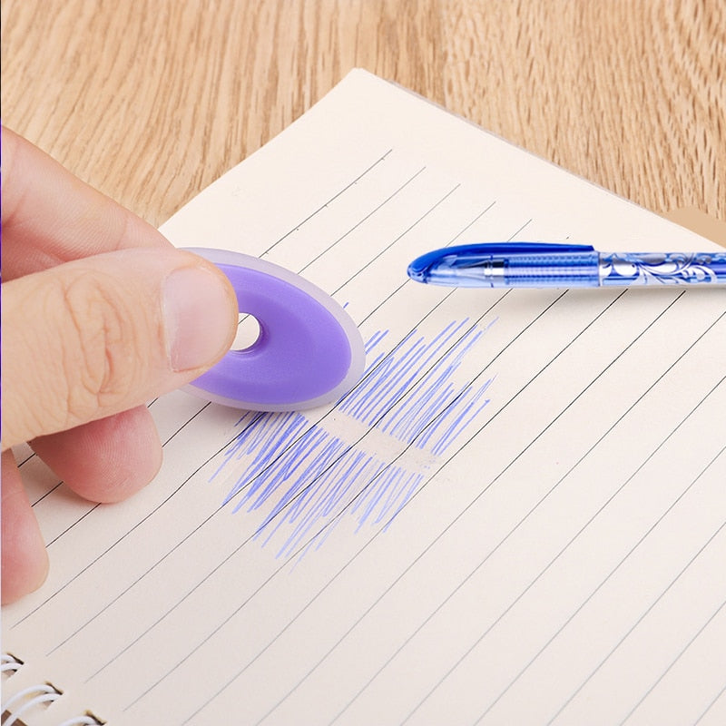 fountain pen, writing with a fountain pen, refillable fountain pens, pen with ink, pen store, nib pen, ink pen, fountain pens for sale, fountain pen shop, calligraphy, best pens