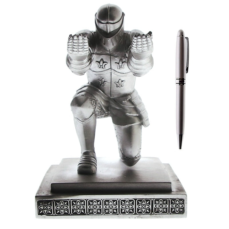 fountain pen, writing with a fountain pen, refillable fountain pens, pen with ink, pen store, nib pen, ink pen, fountain pens for sale, fountain pen shop, calligraphy, best pens