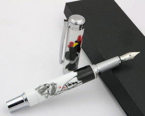 fountain pen, writing with a fountain pen, refillable fountain pens, pen with ink, pen store, nib pen, ink pen, fountain pens for sale, fountain pen shop, calligraphy, best pens