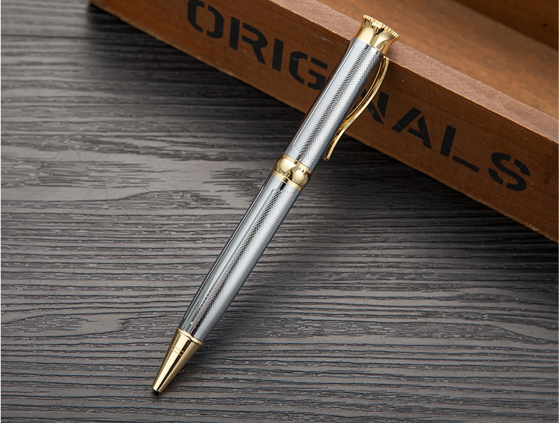 fountain pen, writing with a fountain pen, refillable fountain pens, pen with ink, pen store, nib pen, ink pen, fountain pens for sale, fountain pen shop, calligraphy, best pens