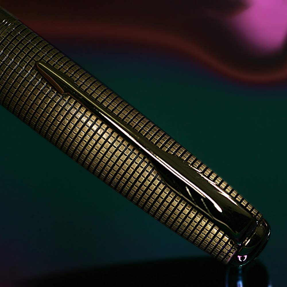 fountain pen, writing with a fountain pen, refillable fountain pens, pen with ink, pen store, nib pen, ink pen, fountain pens for sale, fountain pen shop, calligraphy, best pens