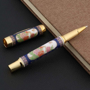 fountain pen, writing with a fountain pen, refillable fountain pens, pen with ink, pen store, nib pen, ink pen, fountain pens for sale, fountain pen shop, calligraphy, best pens