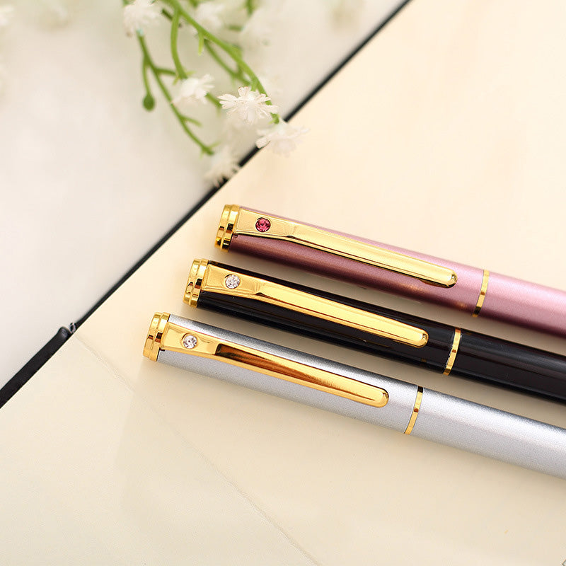 fountain pen, writing with a fountain pen, refillable fountain pens, pen with ink, pen store, nib pen, ink pen, fountain pens for sale, fountain pen shop, calligraphy, best pens