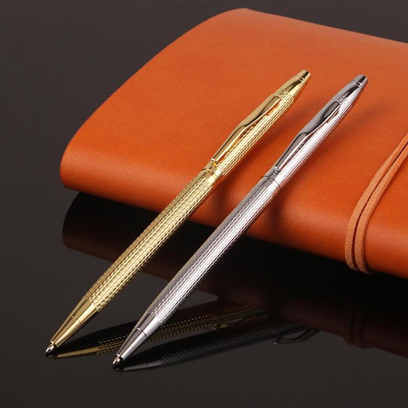 fountain pen, writing with a fountain pen, refillable fountain pens, pen with ink, pen store, nib pen, ink pen, fountain pens for sale, fountain pen shop, calligraphy, best pens