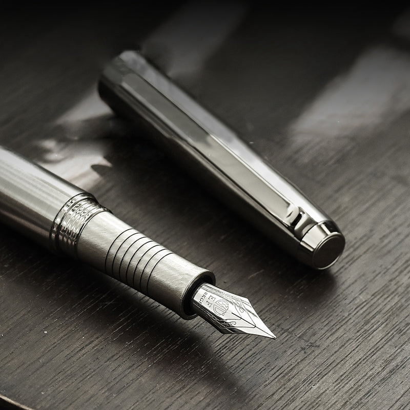 fountain pen, writing with a fountain pen, refillable fountain pens, pen with ink, pen store, nib pen, ink pen, fountain pens for sale, fountain pen shop, calligraphy, best pens
