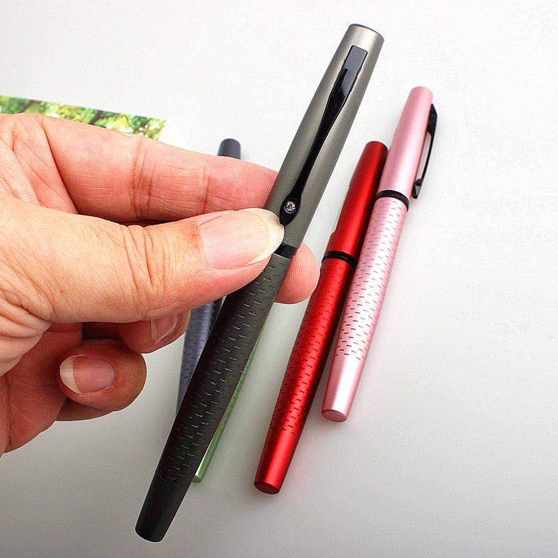 fountain pen, writing with a fountain pen, refillable fountain pens, pen with ink, pen store, nib pen, ink pen, fountain pens for sale, fountain pen shop, calligraphy, best pens