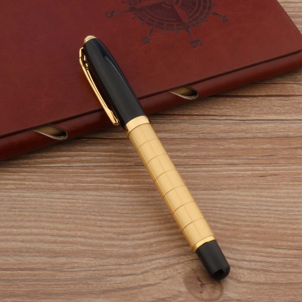 fountain pen, writing with a fountain pen, refillable fountain pens, pen with ink, pen store, nib pen, ink pen, fountain pens for sale, fountain pen shop, calligraphy, best pens