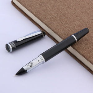 fountain pen, writing with a fountain pen, refillable fountain pens, pen with ink, pen store, nib pen, ink pen, fountain pens for sale, fountain pen shop, calligraphy, best pens