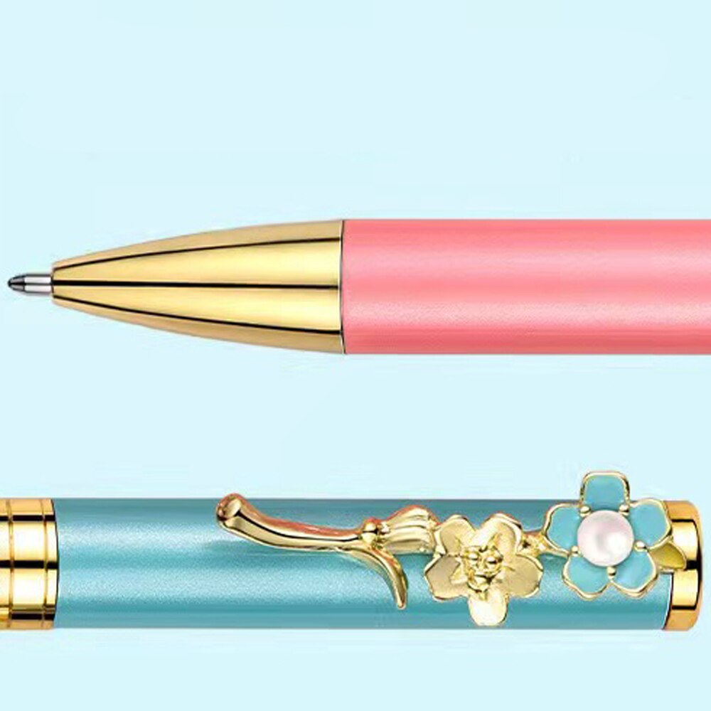 fountain pen, writing with a fountain pen, refillable fountain pens, pen with ink, pen store, nib pen, ink pen, fountain pens for sale, fountain pen shop, calligraphy, best pens