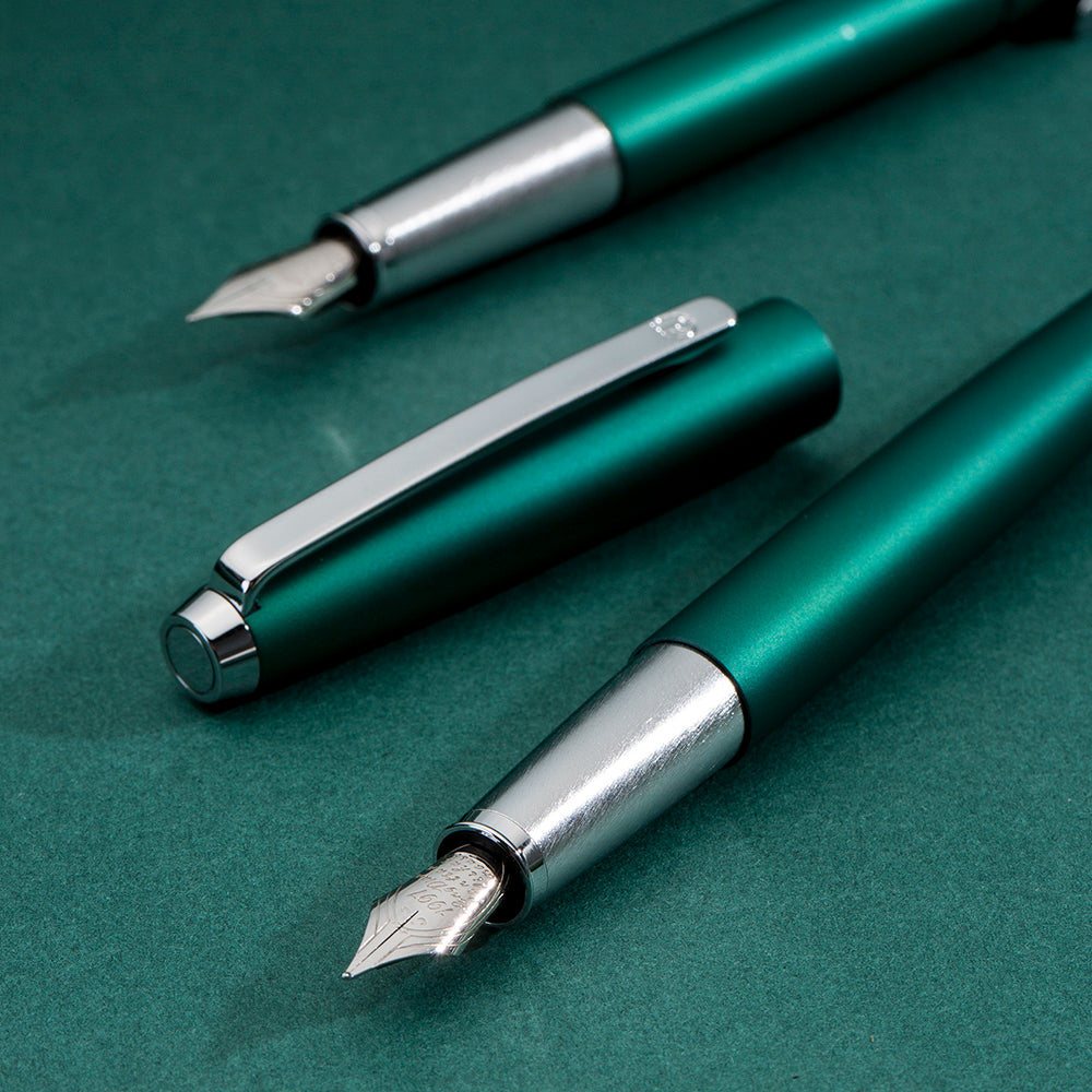 fountain pen, writing with a fountain pen, refillable fountain pens, pen with ink, pen store, nib pen, ink pen, fountain pens for sale, fountain pen shop, calligraphy, best pens