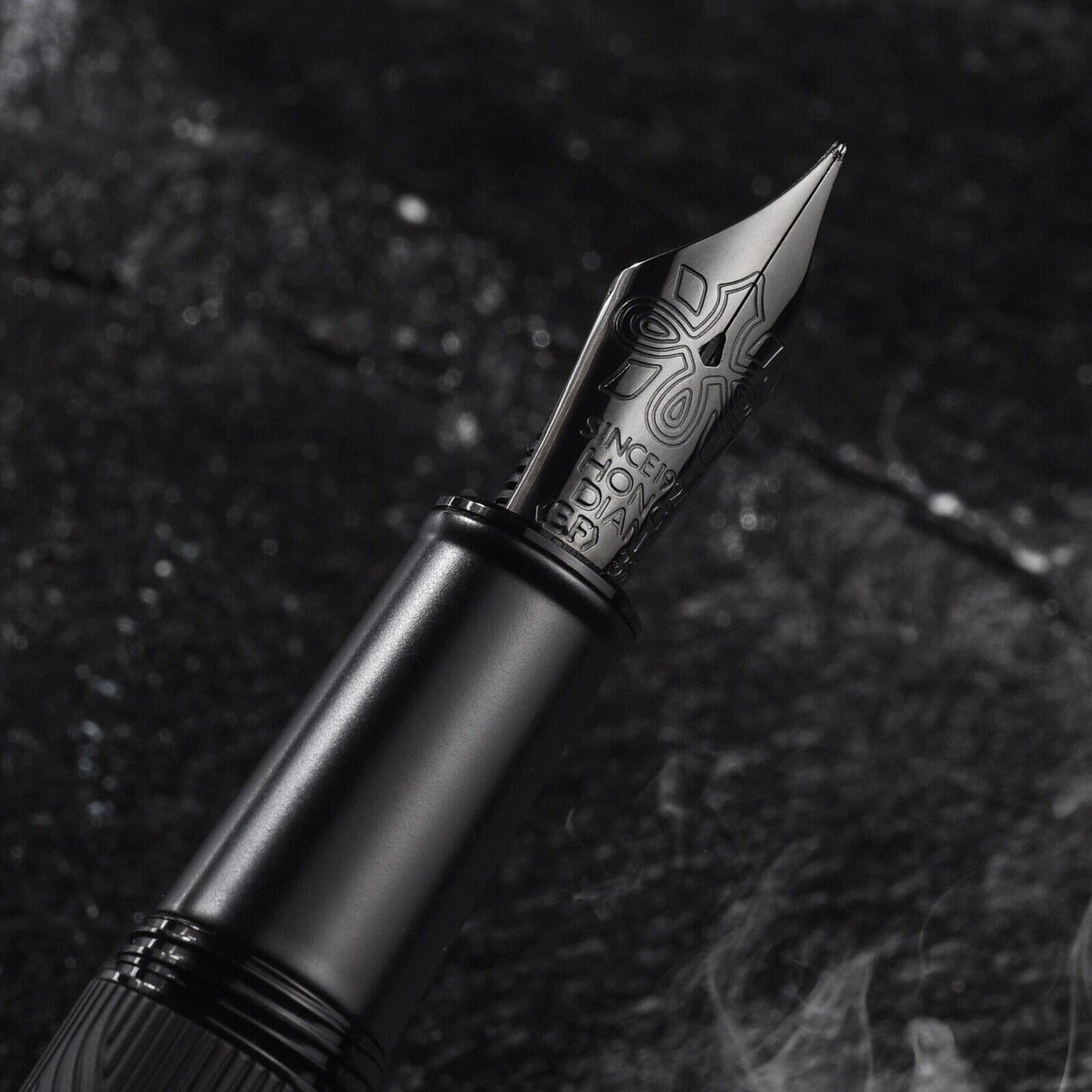 fountain pen, writing with a fountain pen, refillable fountain pens, pen with ink, pen store, nib pen, ink pen, fountain pens for sale, fountain pen shop, calligraphy, best pens