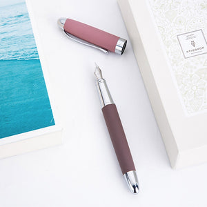 fountain pen, writing with a fountain pen, refillable fountain pens, pen with ink, pen store, nib pen, ink pen, fountain pens for sale, fountain pen shop, calligraphy, best pens