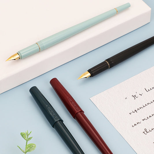 fountain pen, writing with a fountain pen, refillable fountain pens, pen with ink, pen store, nib pen, ink pen, fountain pens for sale, fountain pen shop, calligraphy, best pens
