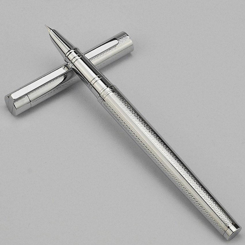 fountain pen, writing with a fountain pen, refillable fountain pens, pen with ink, pen store, nib pen, ink pen, fountain pens for sale, fountain pen shop, calligraphy, best pens
