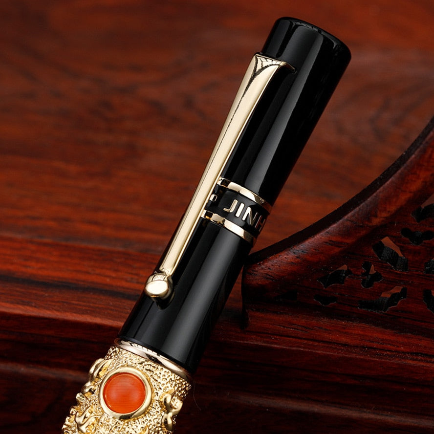 fountain pen, writing with a fountain pen, refillable fountain pens, pen with ink, pen store, nib pen, ink pen, fountain pens for sale, fountain pen shop, calligraphy, best pens