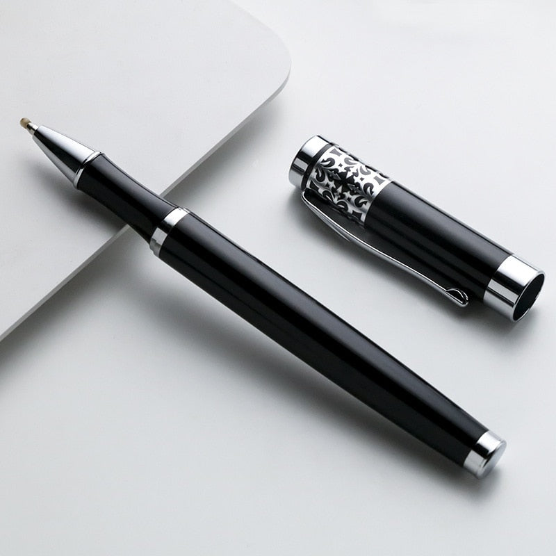 fountain pen, writing with a fountain pen, refillable fountain pens, pen with ink, pen store, nib pen, ink pen, fountain pens for sale, fountain pen shop, calligraphy, best pens