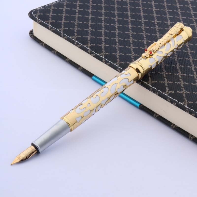 fountain pen, writing with a fountain pen, refillable fountain pens, pen with ink, pen store, nib pen, ink pen, fountain pens for sale, fountain pen shop, calligraphy, best pens
