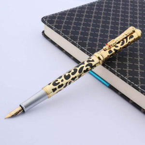 fountain pen, writing with a fountain pen, refillable fountain pens, pen with ink, pen store, nib pen, ink pen, fountain pens for sale, fountain pen shop, calligraphy, best pens