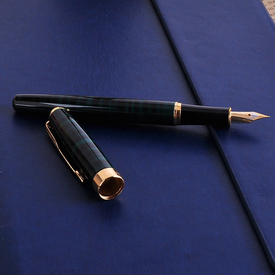 fountain pen, writing with a fountain pen, refillable fountain pens, pen with ink, pen store, nib pen, ink pen, fountain pens for sale, fountain pen shop, calligraphy, best pens