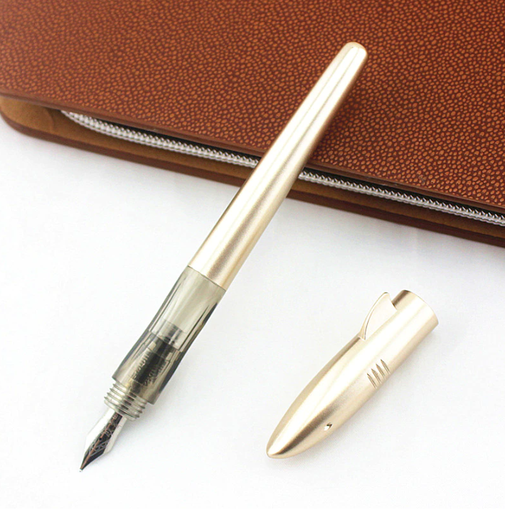 fountain pen, writing with a fountain pen, refillable fountain pens, pen with ink, pen store, nib pen, ink pen, fountain pens for sale, fountain pen shop, calligraphy, best pens