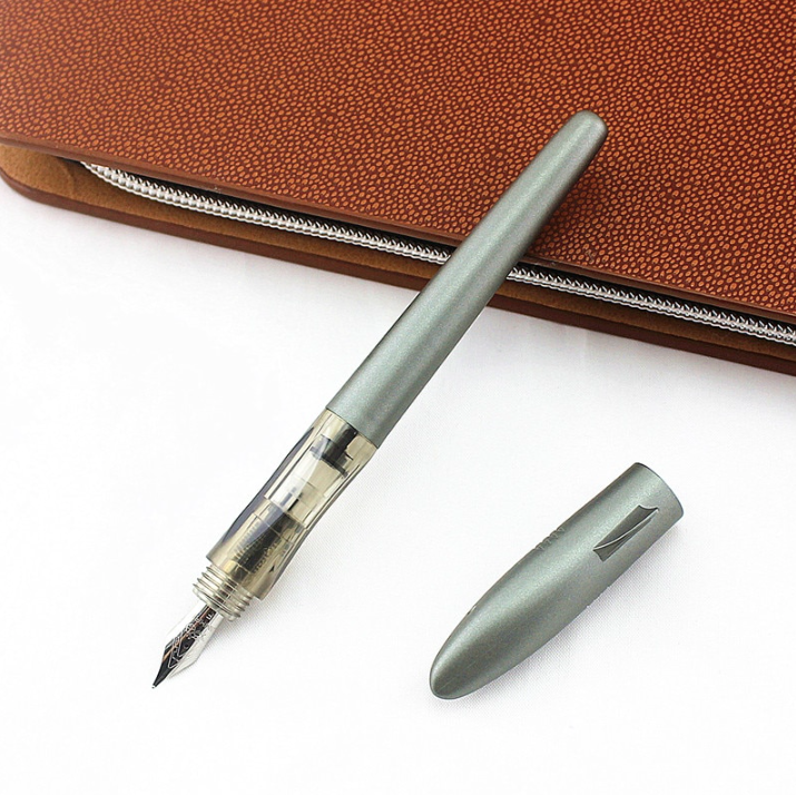 fountain pen, writing with a fountain pen, refillable fountain pens, pen with ink, pen store, nib pen, ink pen, fountain pens for sale, fountain pen shop, calligraphy, best pens