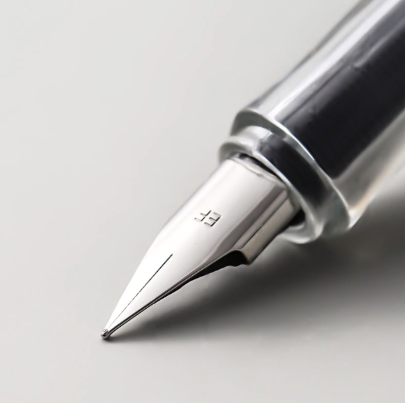 fountain pen, writing with a fountain pen, refillable fountain pens, pen with ink, pen store, nib pen, ink pen, fountain pens for sale, fountain pen shop, calligraphy, best pens