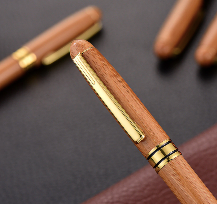 fountain pen, writing with a fountain pen, refillable fountain pens, pen with ink, pen store, nib pen, ink pen, fountain pens for sale, fountain pen shop, calligraphy, best pens
