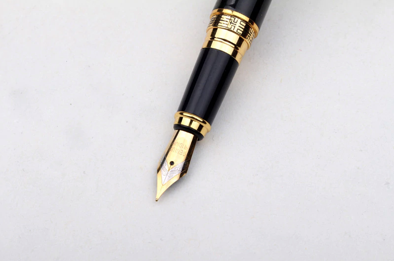 fountain pen, writing with a fountain pen, refillable fountain pens, pen with ink, pen store, nib pen, ink pen, fountain pens for sale, fountain pen shop, calligraphy, best pens